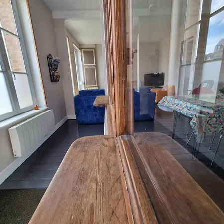 Maisonnette A Valery Sur Somme