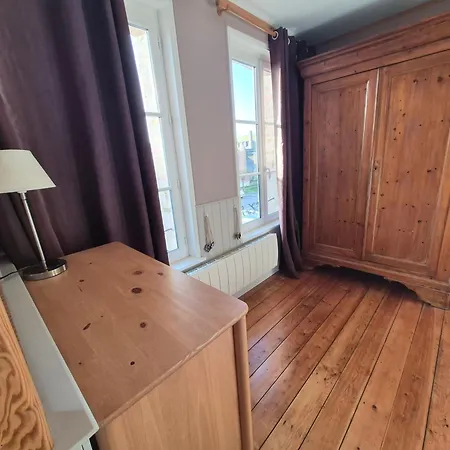 Апартаменты Maisonnette A Valery Sur Somme