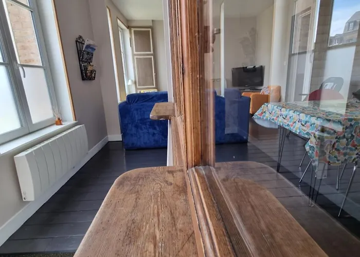 Maisonnette A Valery Sur Somme